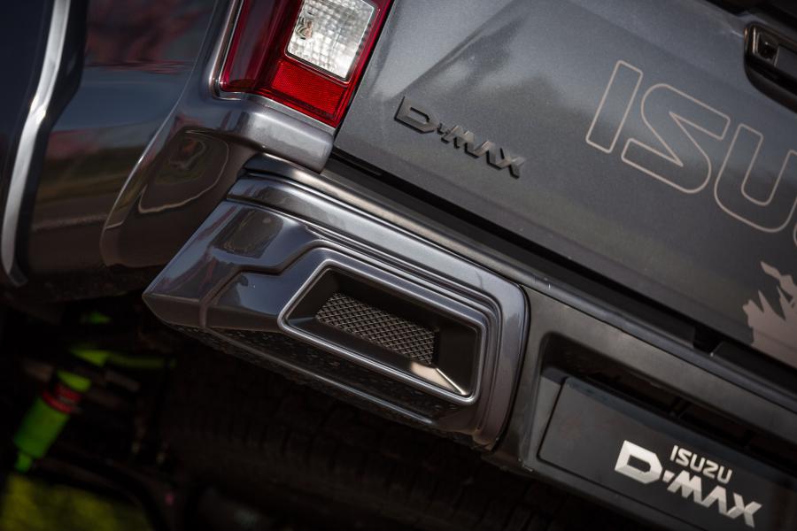 Детали экстерьера Isuzu D-Max XTR Colour Edition 2020 года  (UK) (фото 15 из 23)